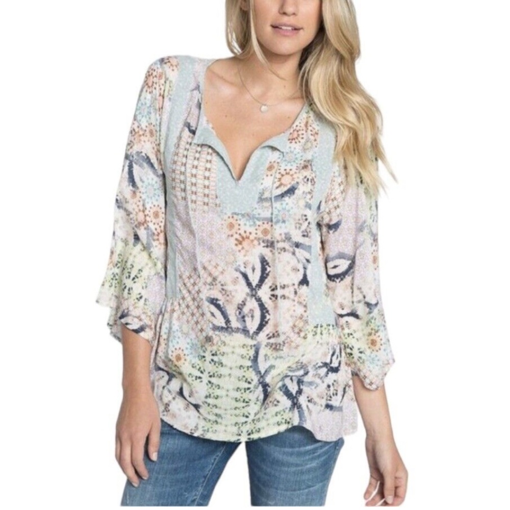 Dylan Sun-Kissed Floral  Boho Billowy Peasant  Bell Sleeve Blouse Size Small